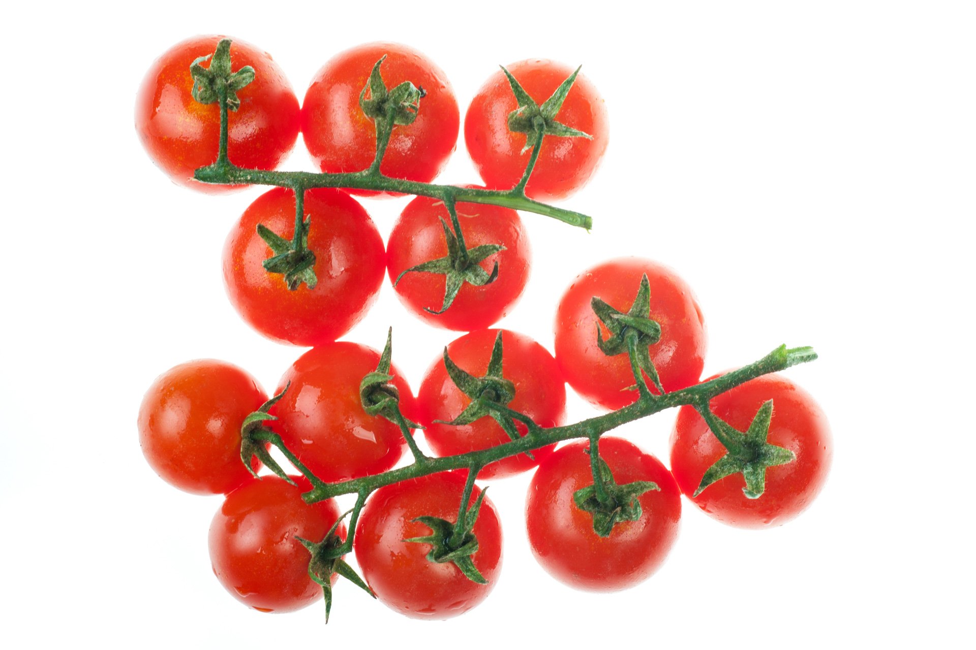 Red cherry tomatoes