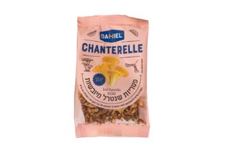 Dried chanterelle mushrooms