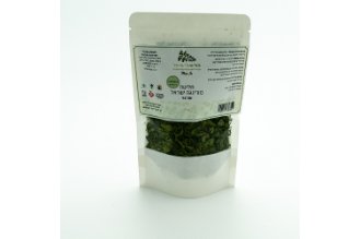   Moringa flowers and leaves infusion 