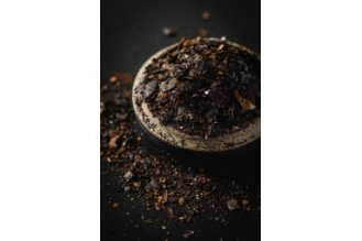 Black Persian lime powder